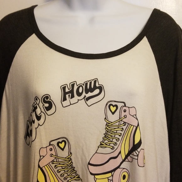 Roller Skating Tshirt - Picture 3 of 6